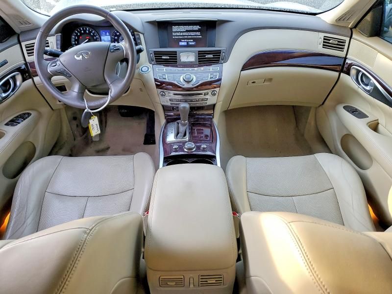 2018 Infiniti Q70 3.7 Luxe