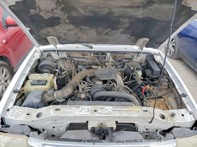 1999 Mazda B2500