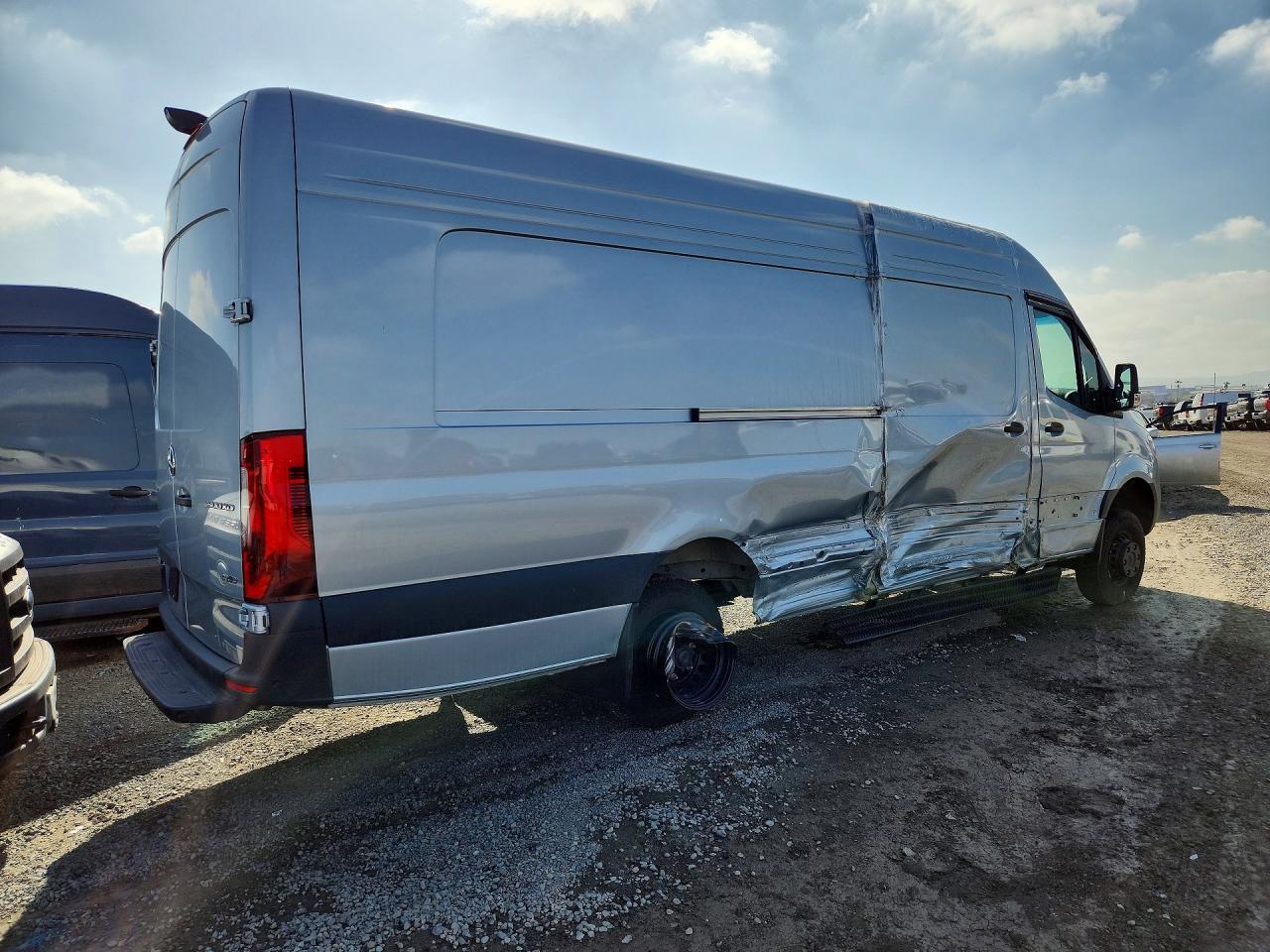 2025 Mercedes-Benz 2025 Mercedes Benz Sprinter 3500 XD Delivery Van