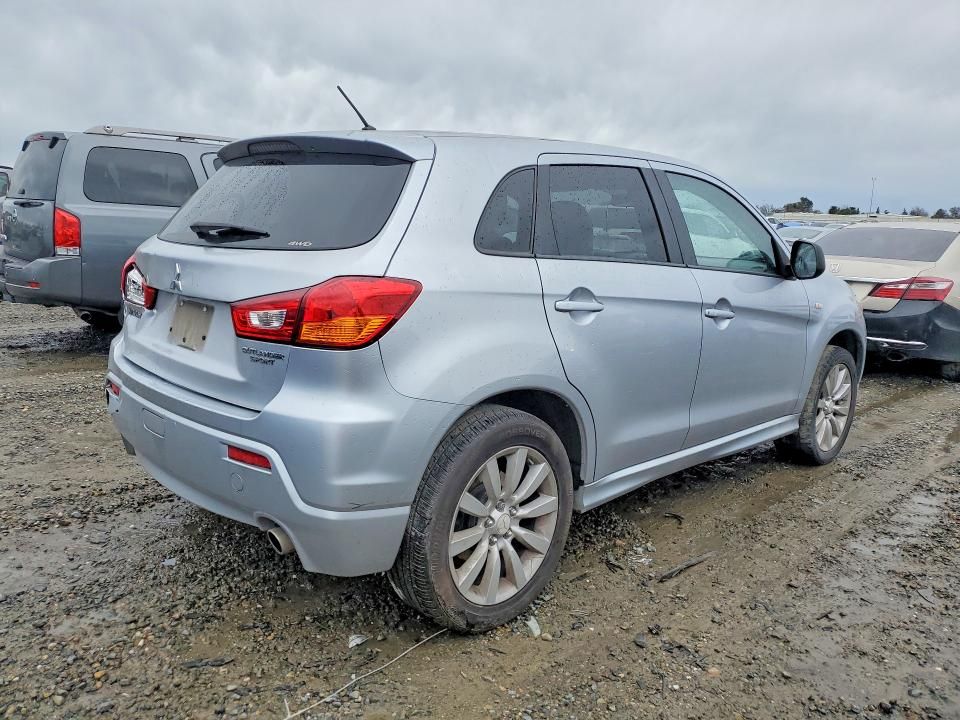 2011 Mitsubishi Outlander Sport se