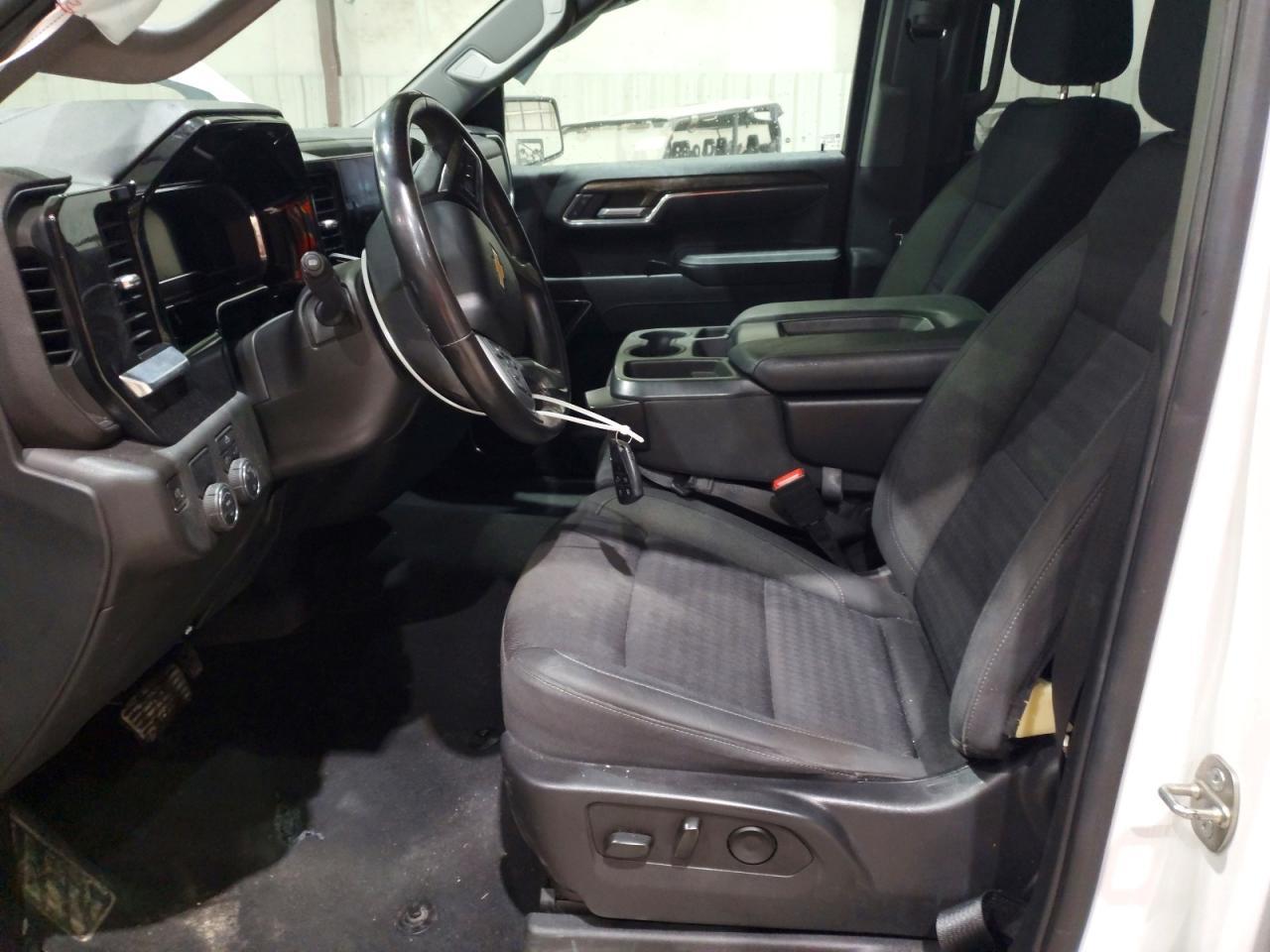 2022 Chevrolet Silverado C1500 LT