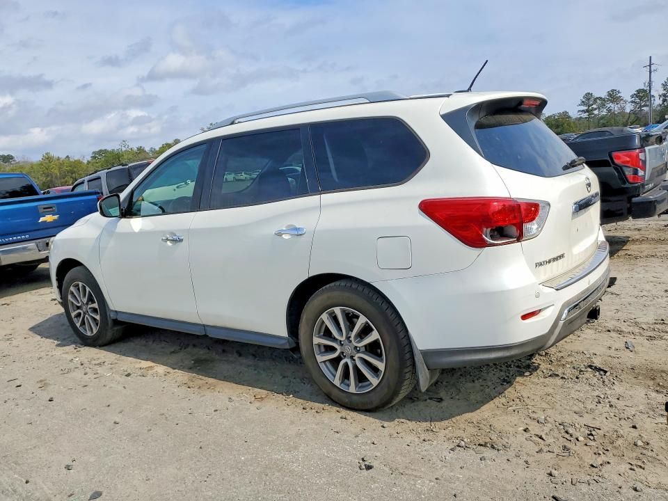 2016 Nissan Pathfinder s