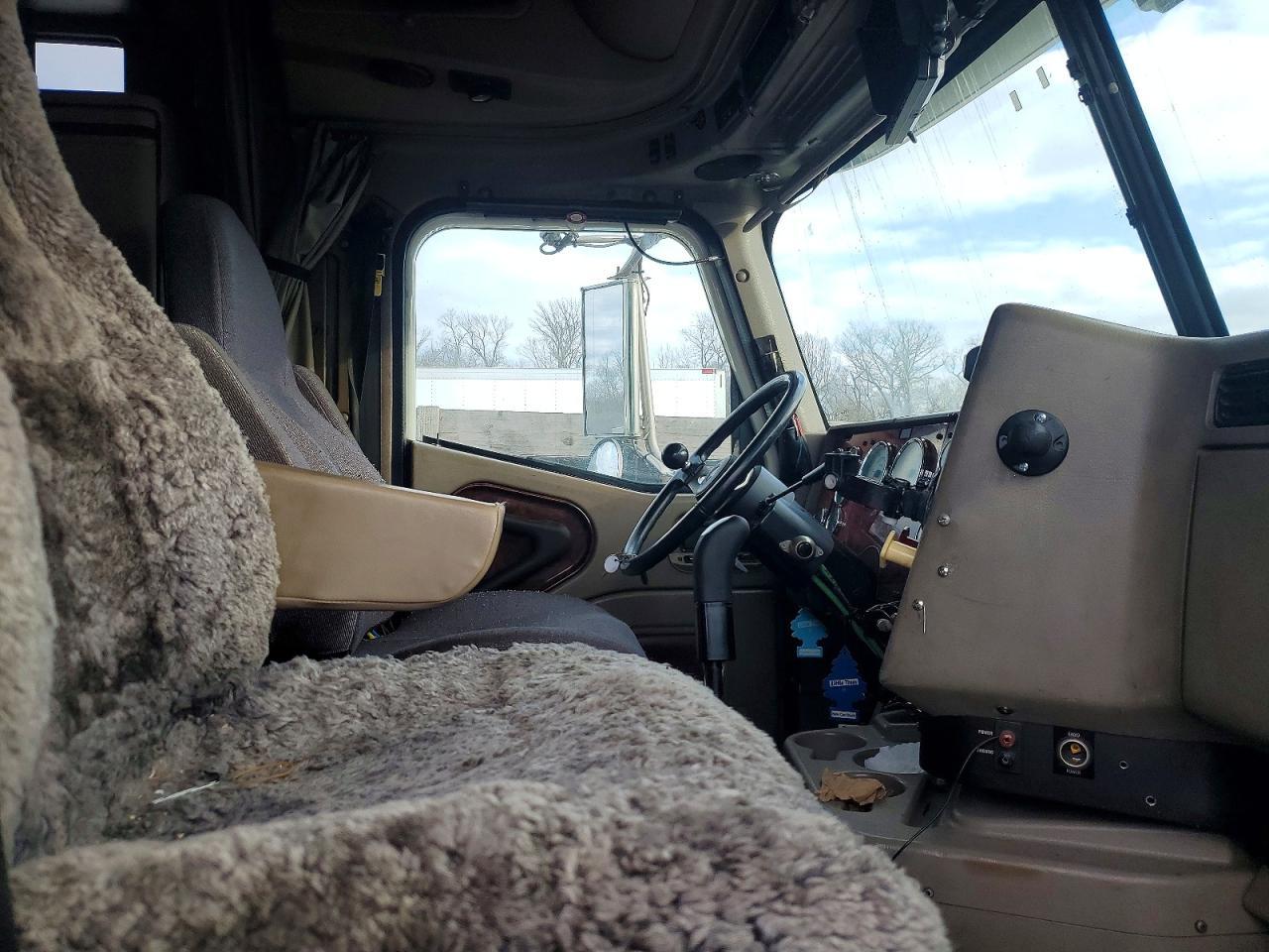 2003 International 9400I Semi Truck