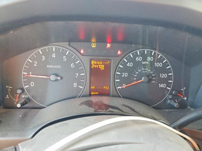 2018 Nissan NV 2500 S