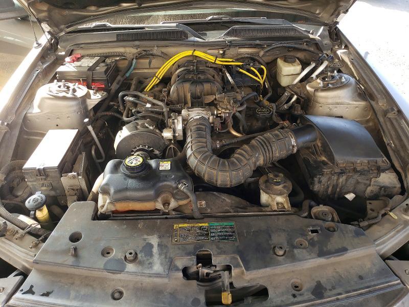 2005 Ford Mustang
