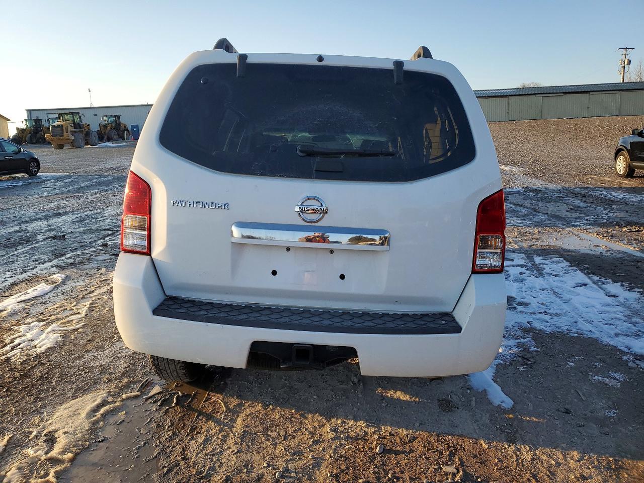 2008 Nissan Pathfinder s