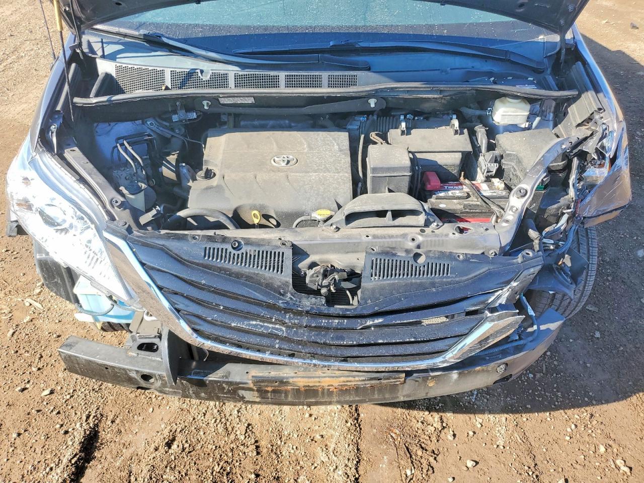 2014 Toyota Sienna le