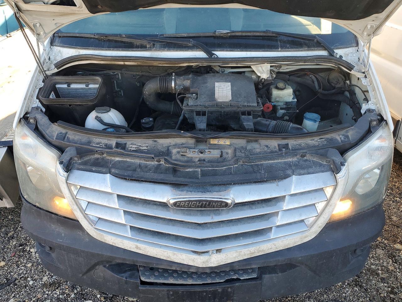 2016 Freightliner Sprinter 2500