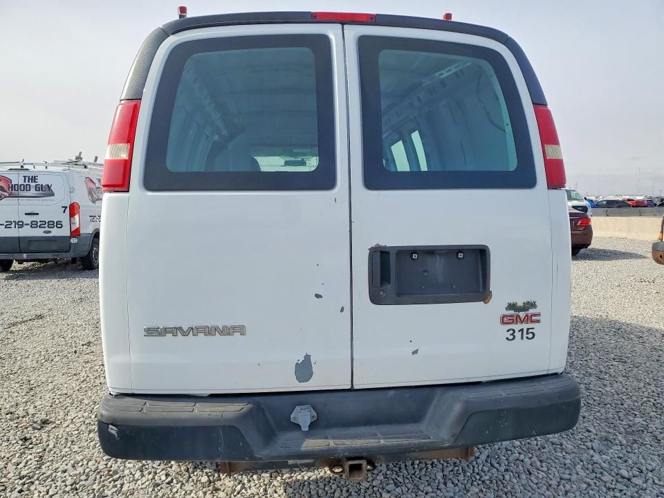 2005 GMC Savana G2500