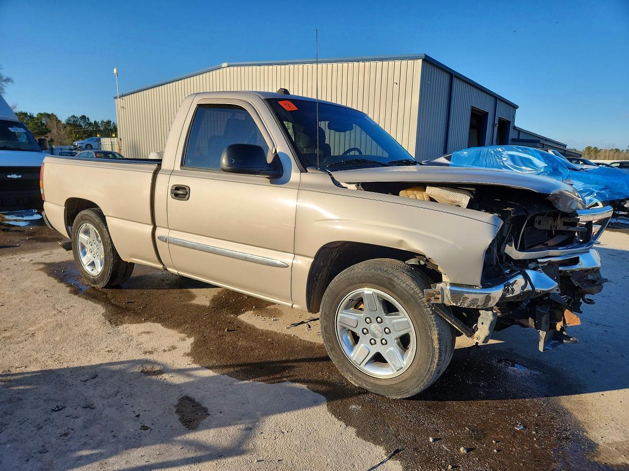 2005 GMC New Sierra C1500