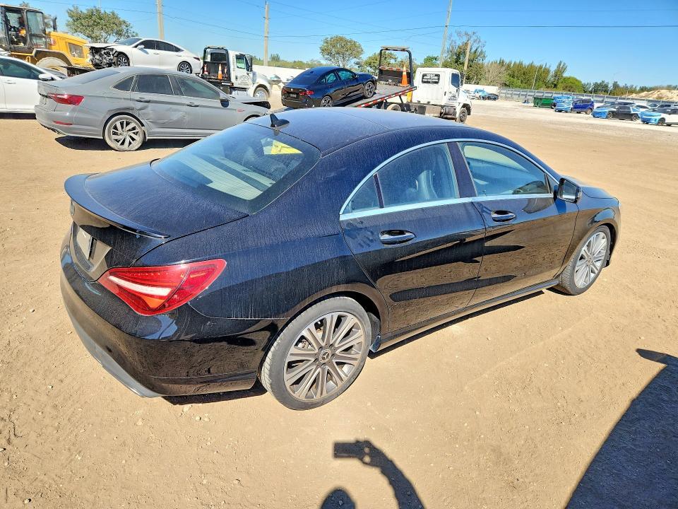 2018 Mercedes-Benz Cla 250