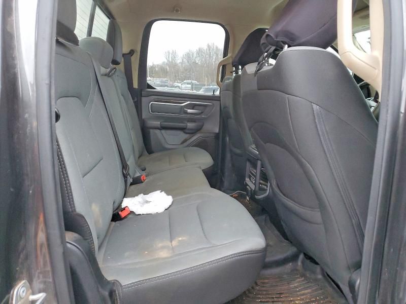 2020 Dodge Ram 1500 big Horn/lone Star