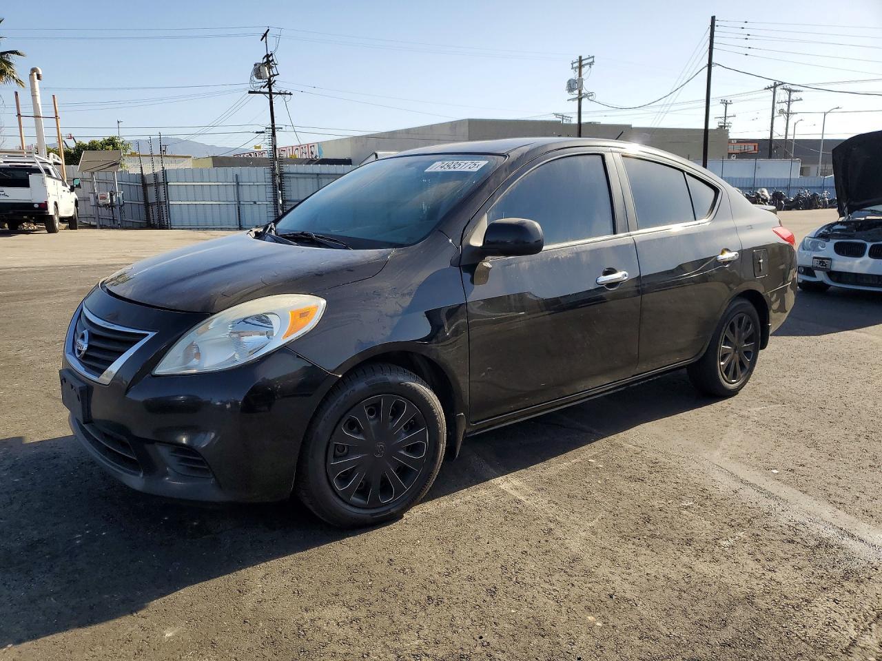 2013 Nissan Versa s