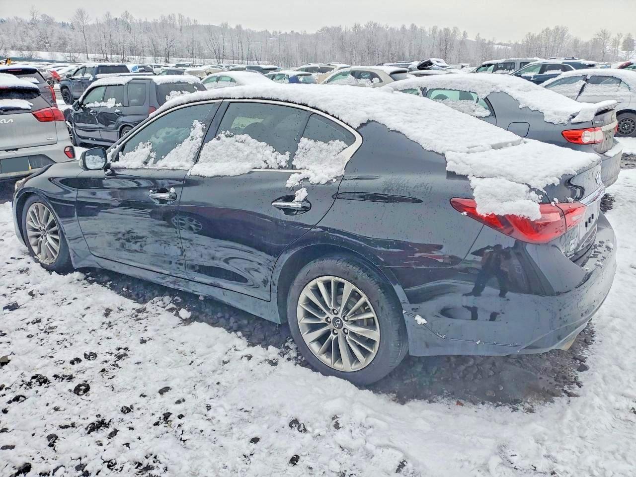 2022 Infiniti Q50 Luxe