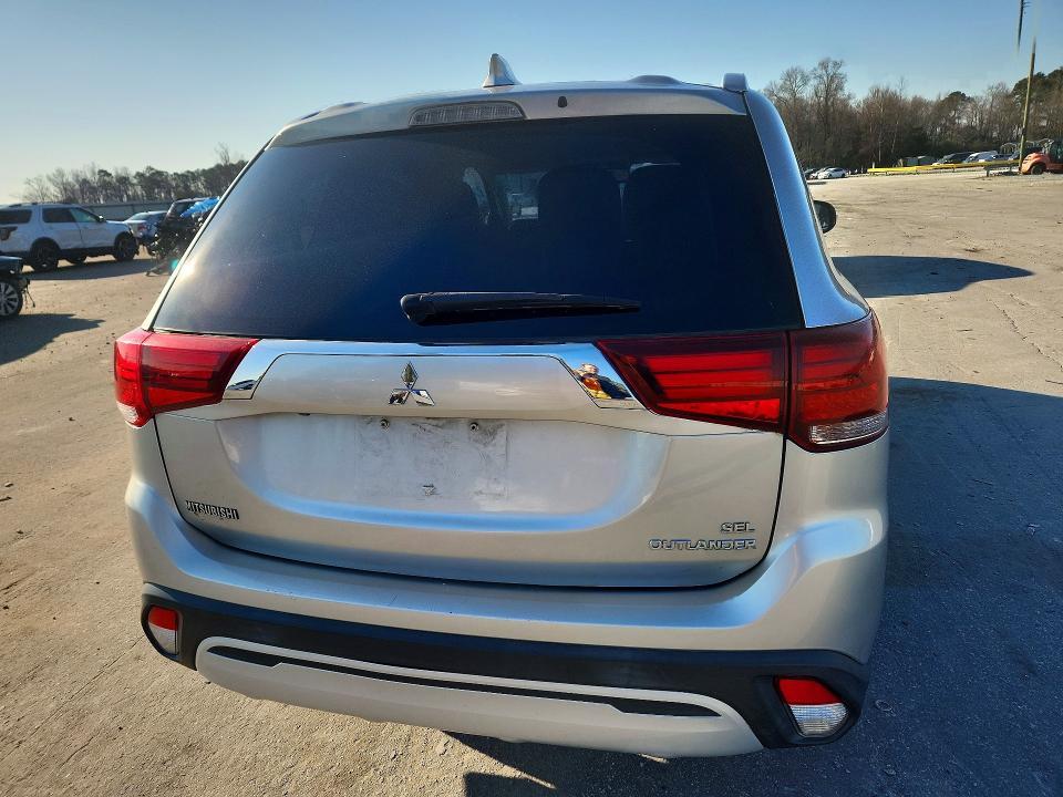 2019 Mitsubishi Outlander se