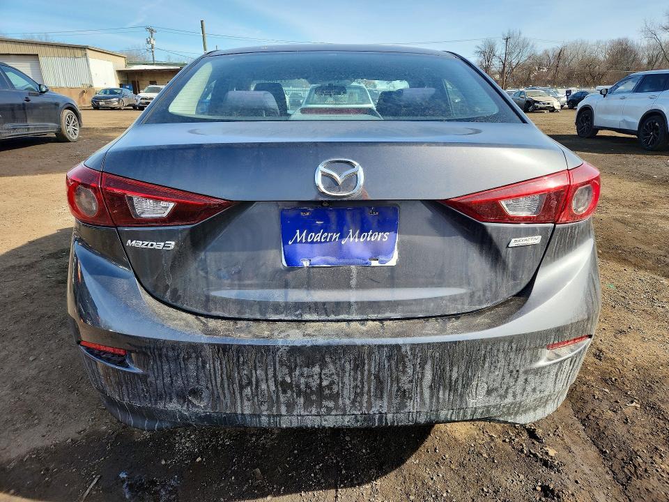 2016 Mazda 3 Sport