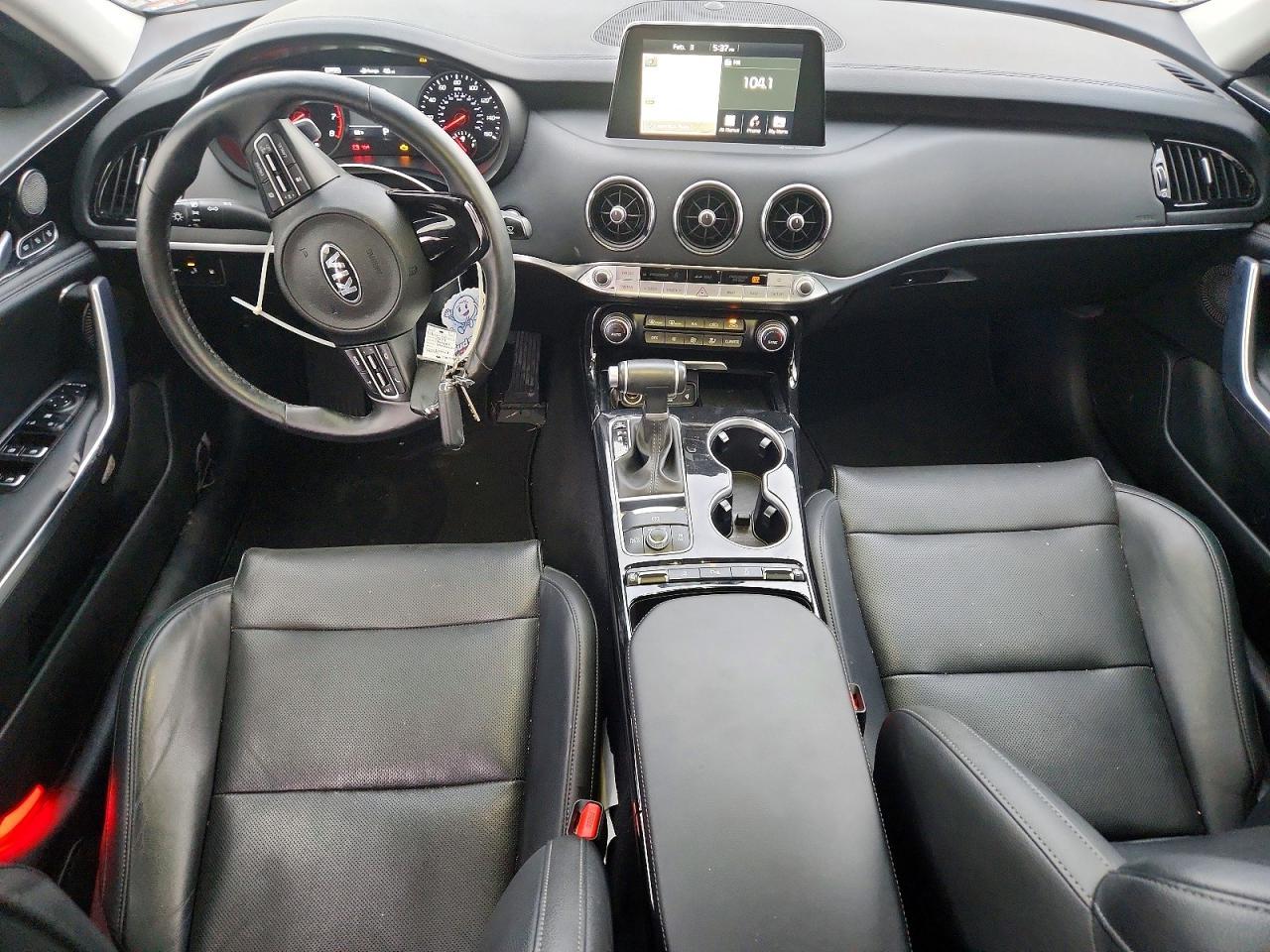 2019 KIA Stinger Premium