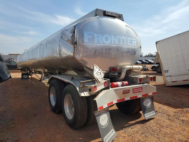 2022 Heil Fuel Tank Trailer