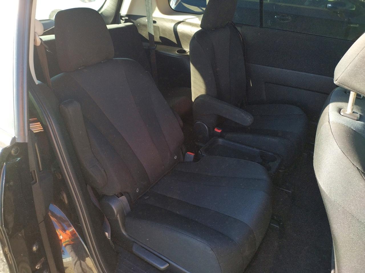 2014 Mazda 5 Sport