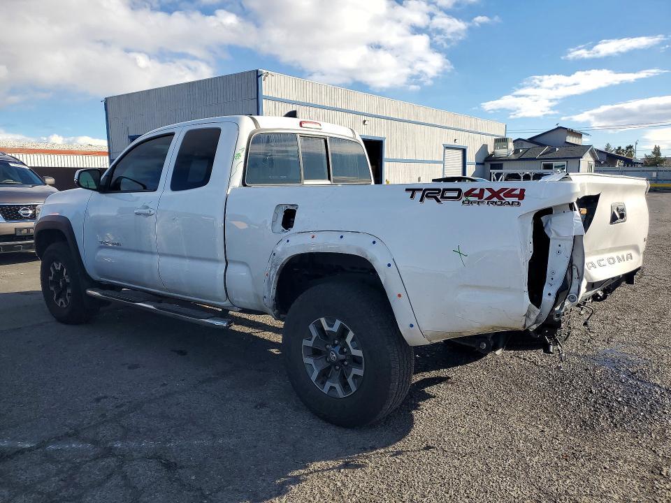 2022 Toyota Tacoma Access cab