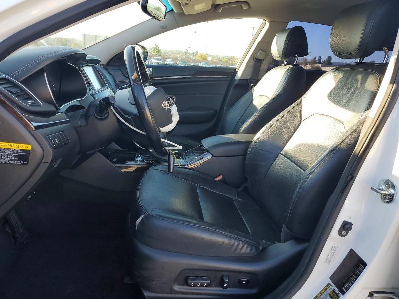 2015 KIA Cadenza Premium