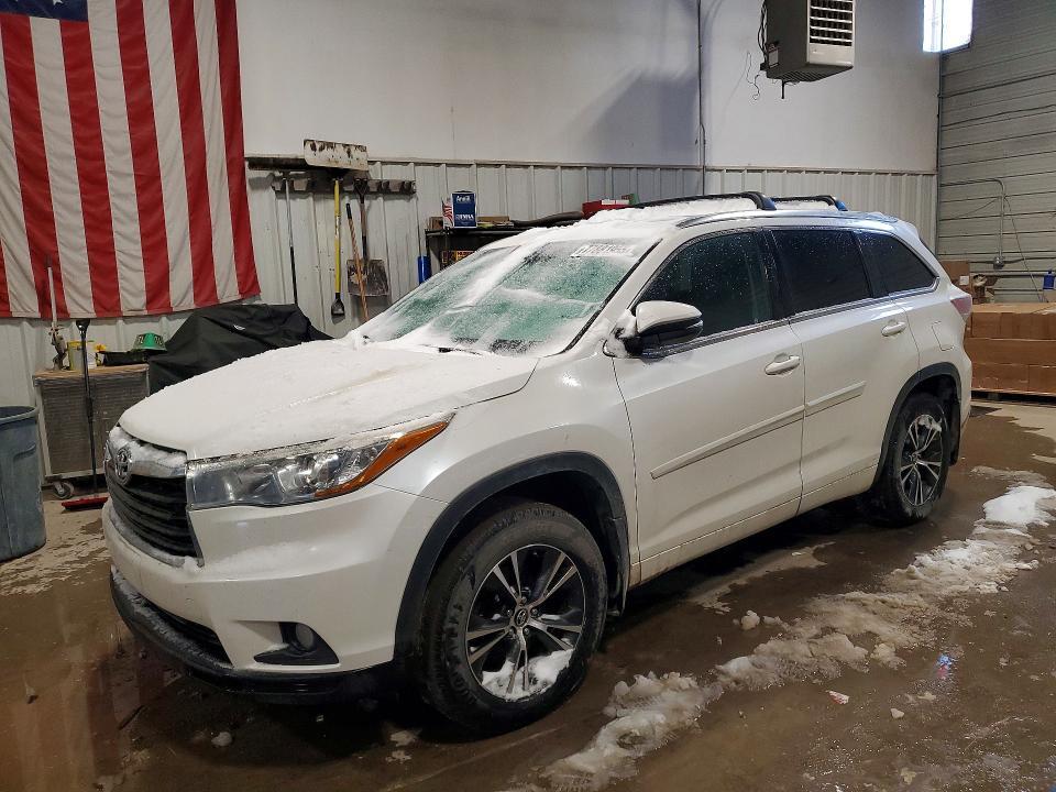 2016 Toyota Highlander xle