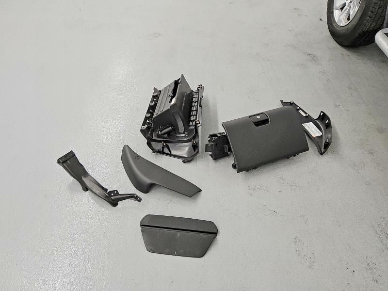 2025 Chevrolet Silverado C1500