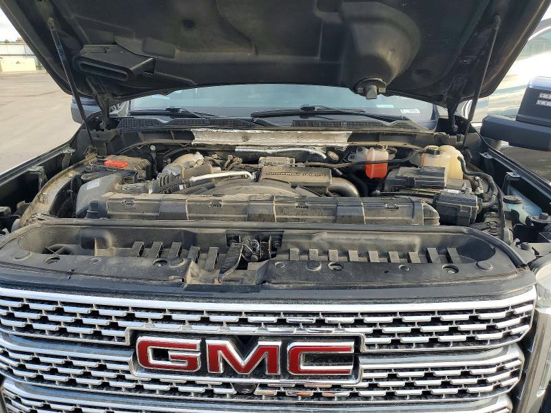 2020 GMC Sierra K3500 Denali