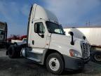2016 Freightliner Cascadia 125 Semi Truck