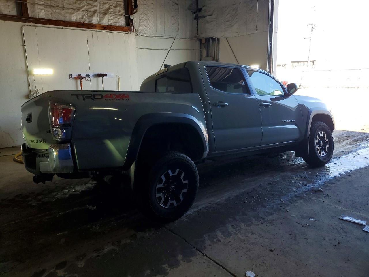 2023 Toyota Tacoma TRD OFF-Road