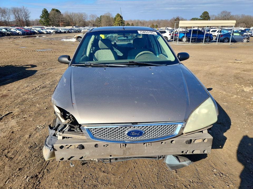 2005 Ford Focus ZX4
