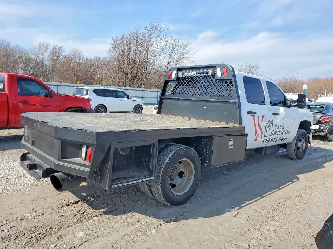 2013 Chevrolet Silverado Flatbed Truck