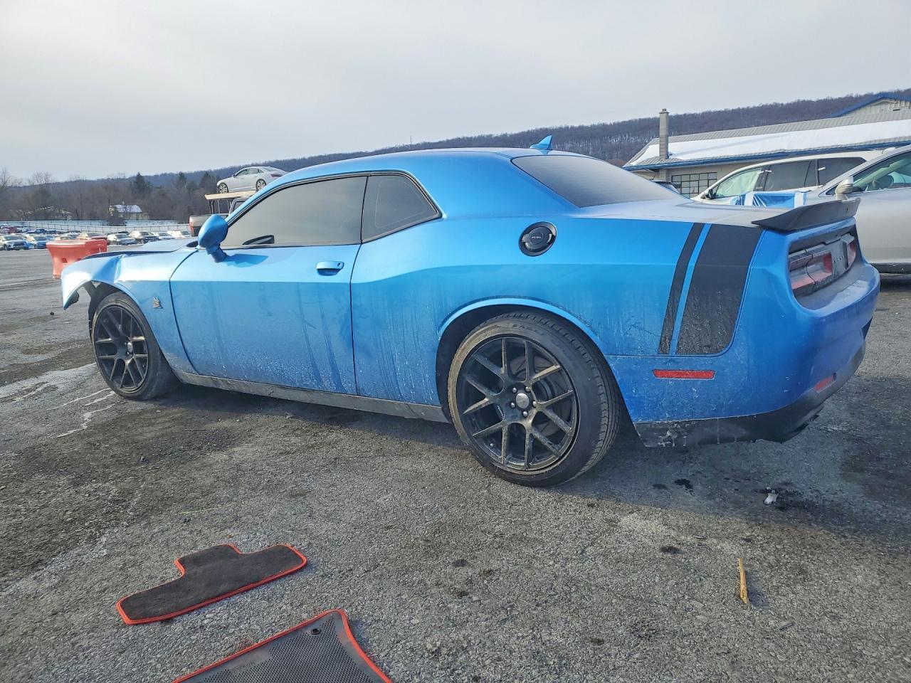 2015 Dodge Challenger r