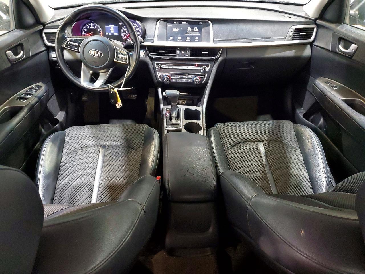 2019 KIA Optima s