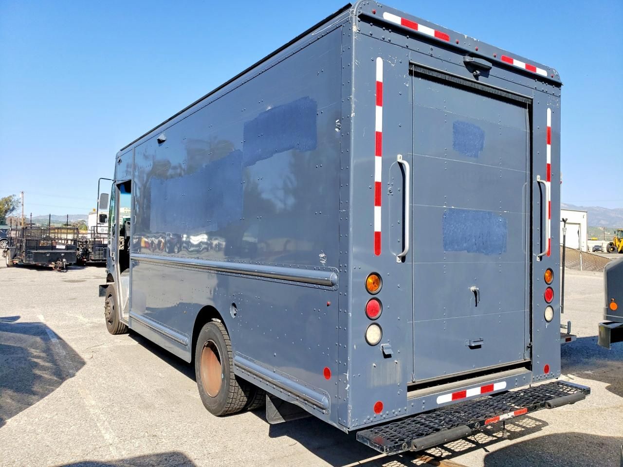 2020 Freightliner Chassis M Line WALK-IN Van