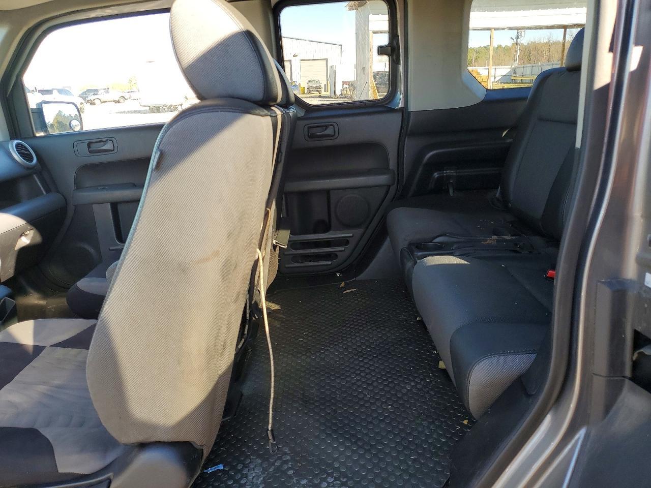 2005 Honda Element ex