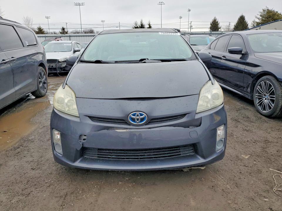 2011 Toyota Prius Three