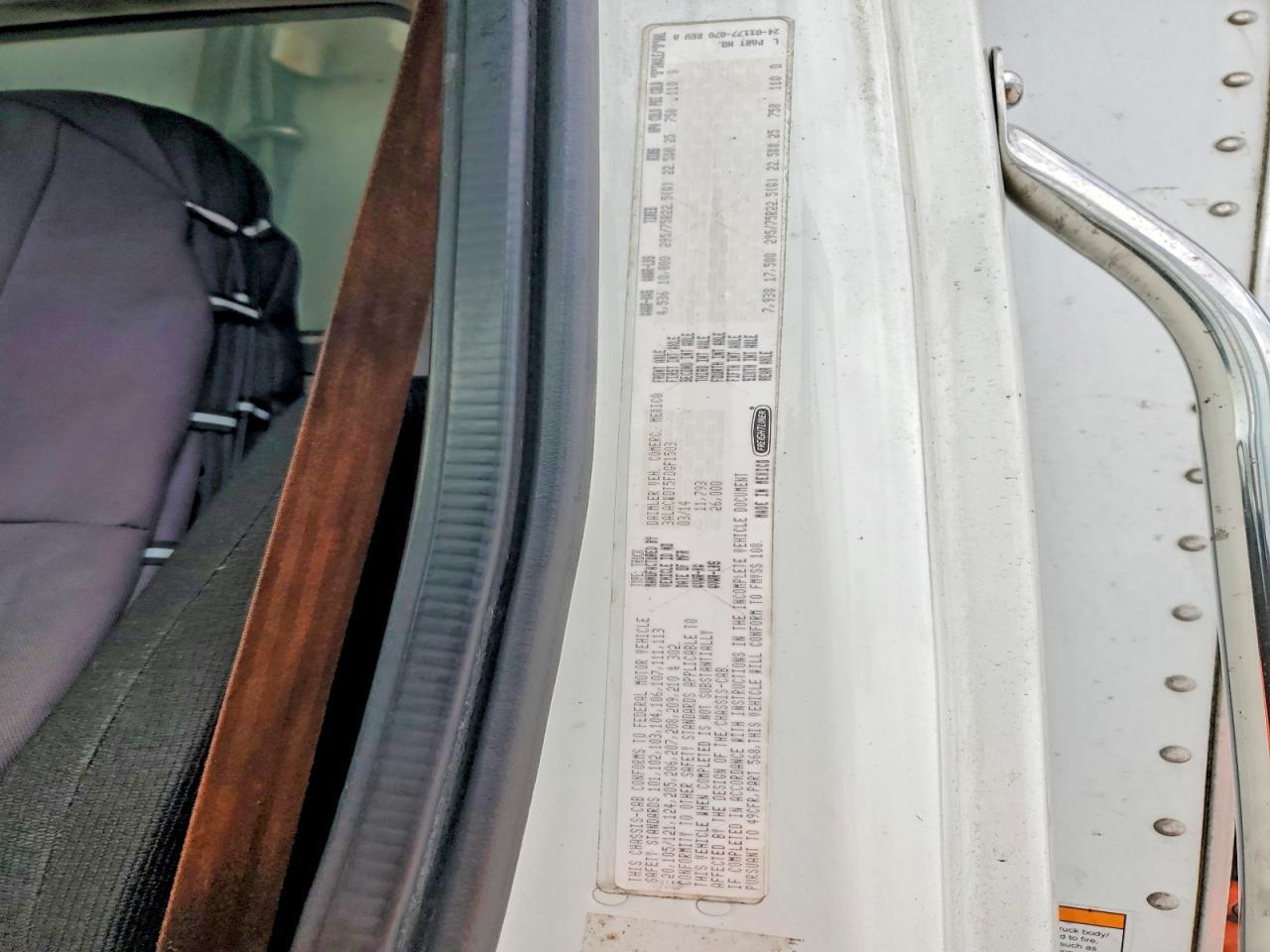 2015 Freightliner Business Class M2 Refrigerated BOX Truck