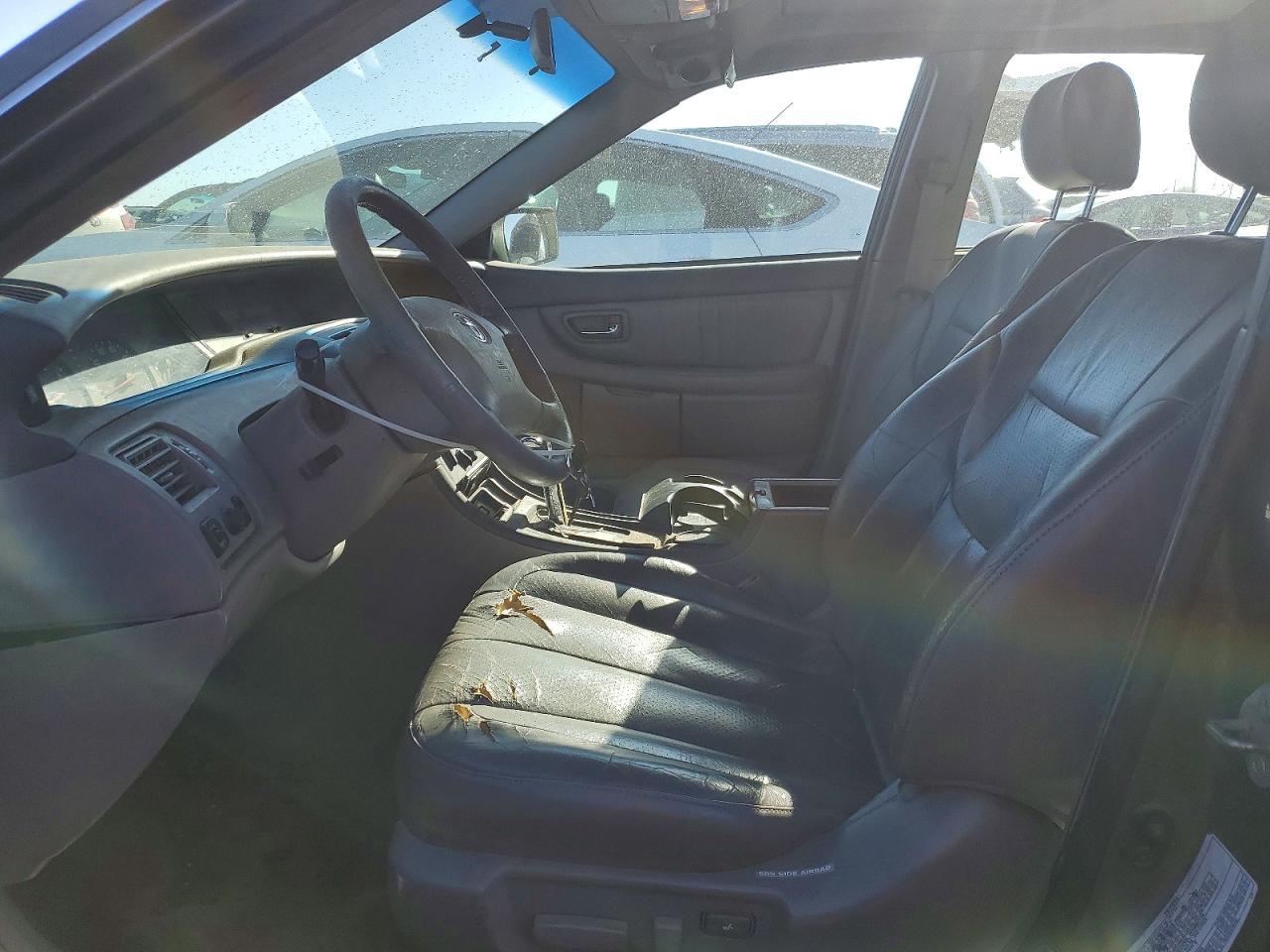 2003 Toyota Avalon xl