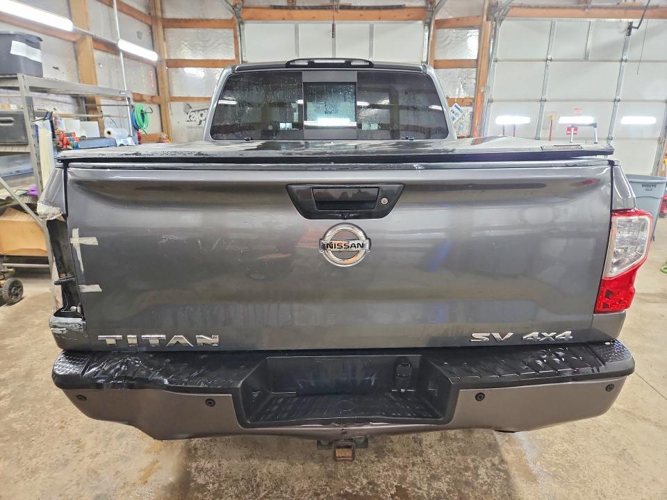 2019 Nissan Titan SV