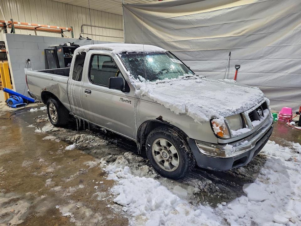 2000 Niss Frontier