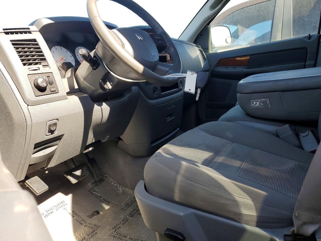 2006 Dodge Ram 1500 st