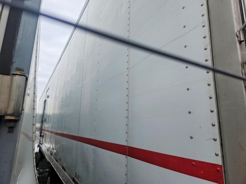 2017 Utility VS2RA Refrigerated Van Trailer