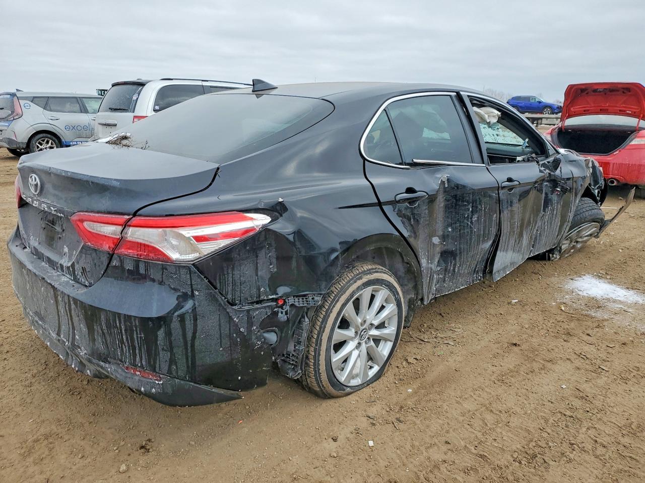 2020 Toyota Camry le