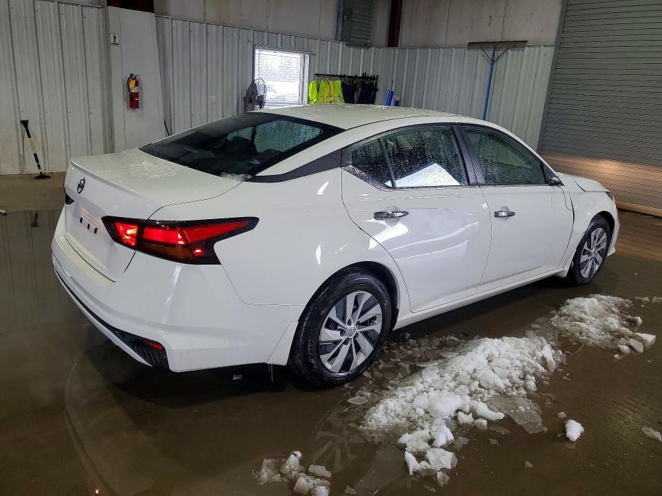 2022 Nissan Altima 2.5 s