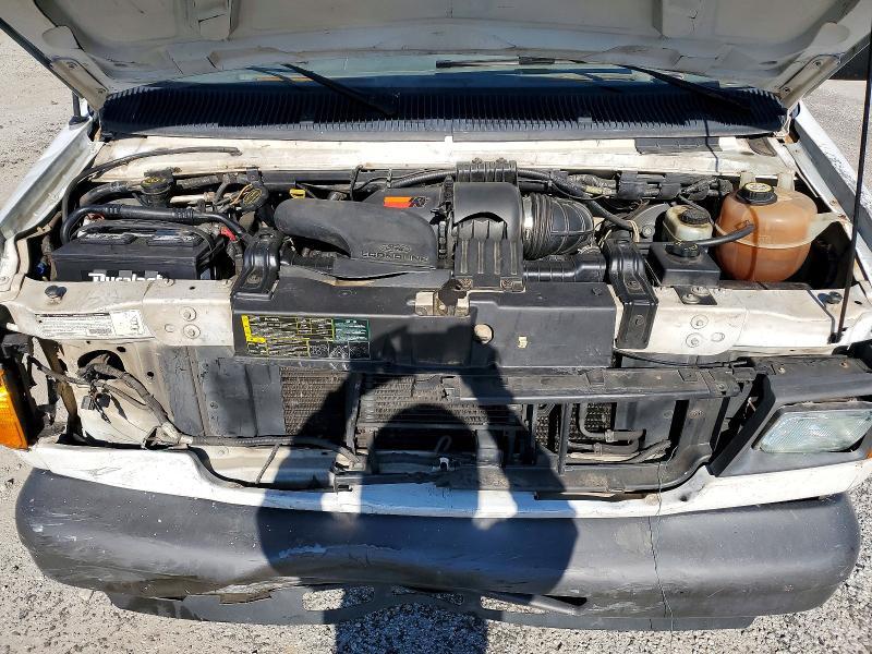 2002 Ford E250 Utility / Service Van