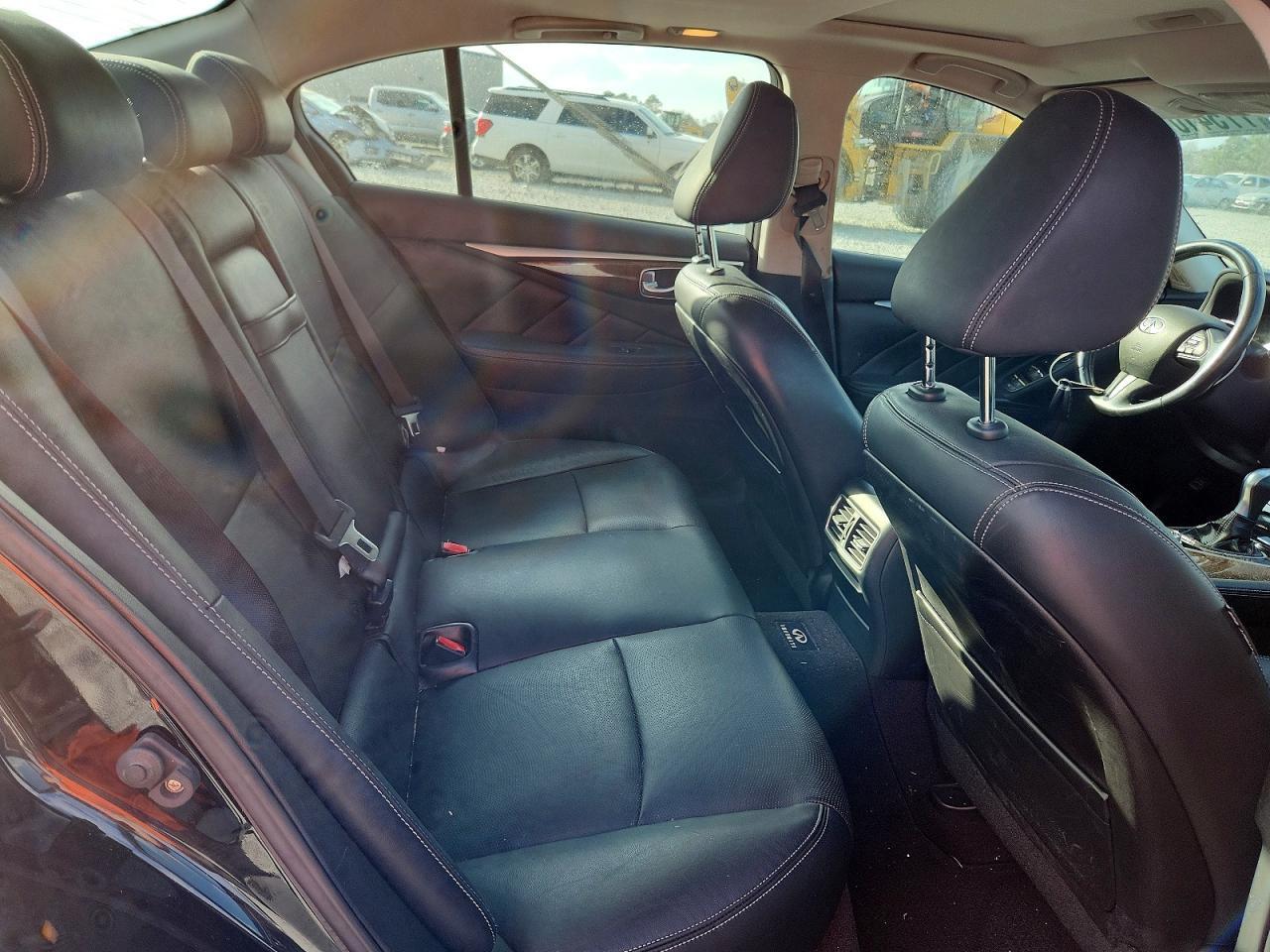 2014 Infiniti Q50 Base