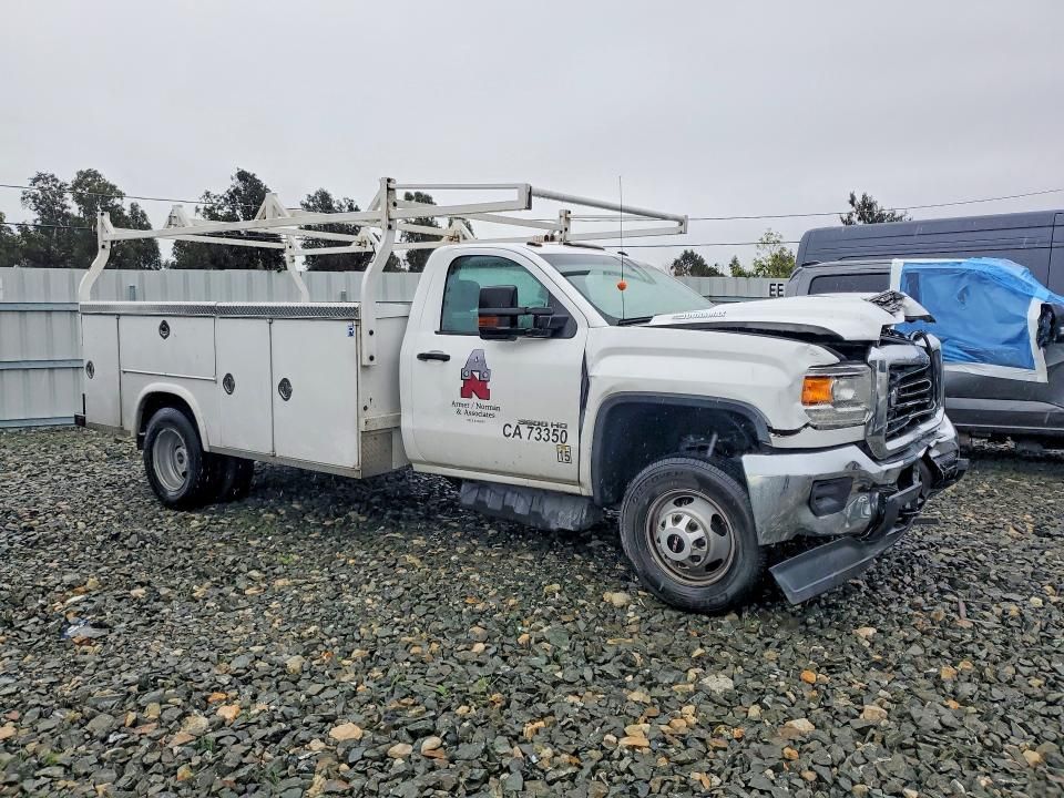 2019 GMC Sierra hd Utility / Service Truck