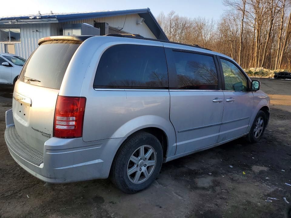 2010 Chrysler Town & Country Touring