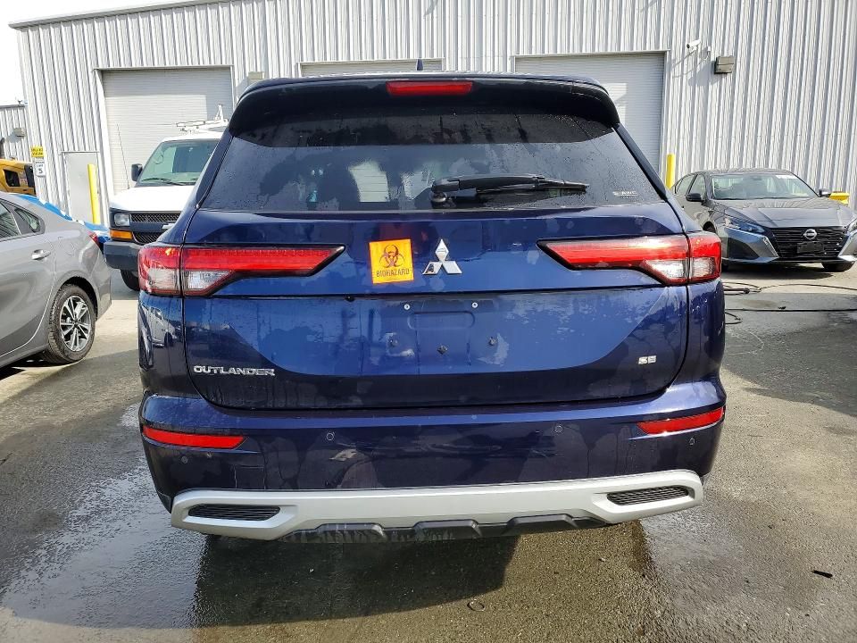 2024 Mitsubishi Outlander se